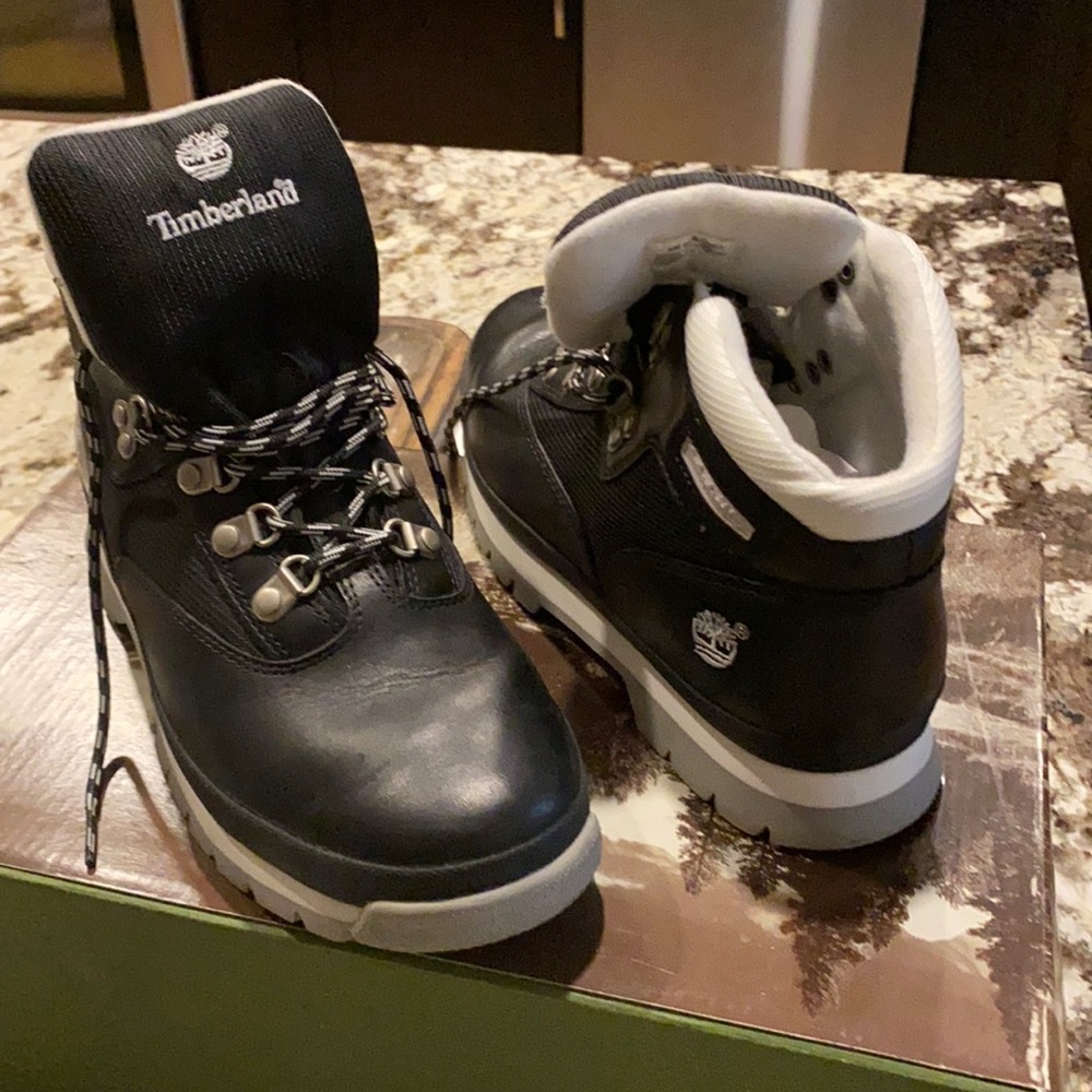 Timberland boots 7.5 black